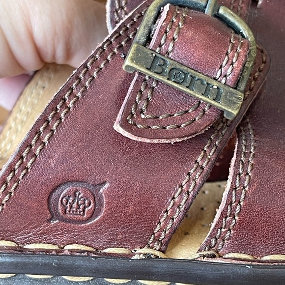 Born Leather sandals in a size 9 slip on slide on brown leather walking dresses - Picture 14 of 17